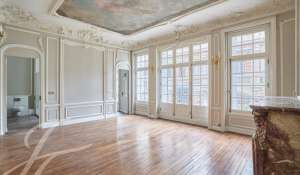 Sale Apartment Paris 17ème