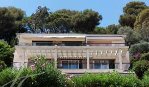 Sale Apartment Saint-Jean-Cap-Ferrat