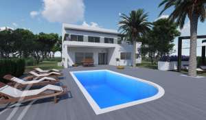 Sale Building land Cala Llenya