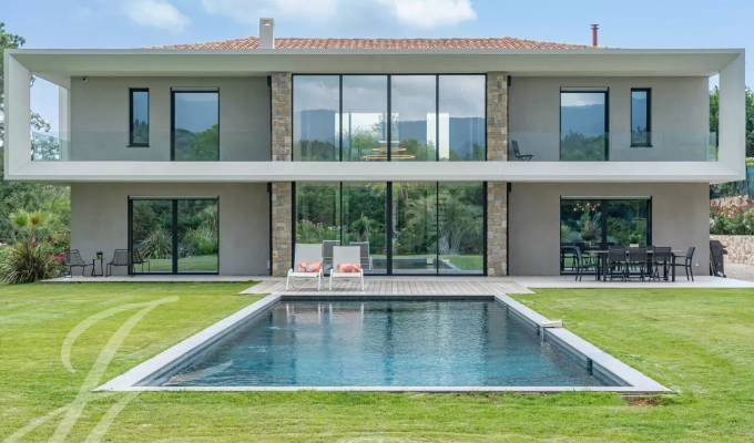 Sale House Roquefort-les-Pins