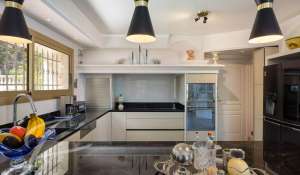 Sale Property Tourrettes-sur-Loup