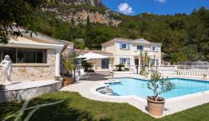 Sale Property Tourrettes-sur-Loup