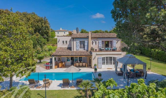 Seasonal rental House Biot