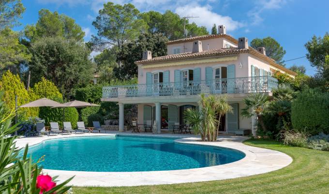 Seasonal rental House Valbonne