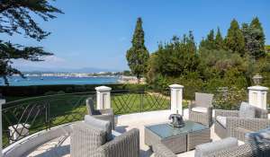 Seasonal rental Property Antibes