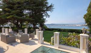 Seasonal rental Property Antibes