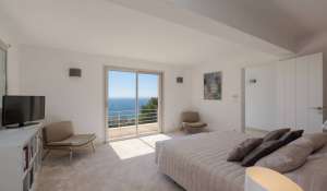 Seasonal rental Property Golfe-Juan