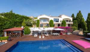 Seasonal rental Property Golfe-Juan