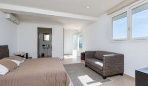 Seasonal rental Property Golfe-Juan