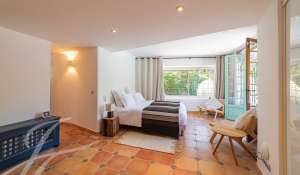 Seasonal rental Property La Colle-sur-Loup