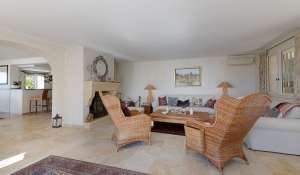 Seasonal rental Property Le Cannet