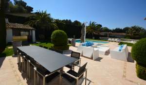 Seasonal rental Property Le Cannet