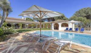 Seasonal rental Property Ramatuelle