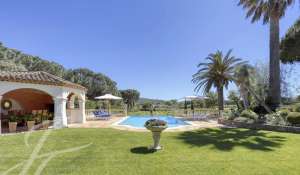 Seasonal rental Property Ramatuelle