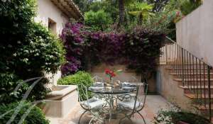 Seasonal rental Property Ramatuelle