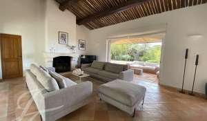 Seasonal rental Property Ramatuelle