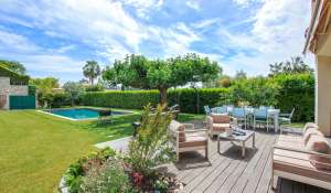 Seasonal rental Villa Antibes