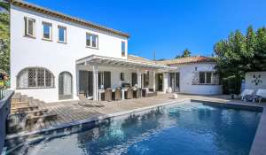 Seasonal rental Villa Antibes